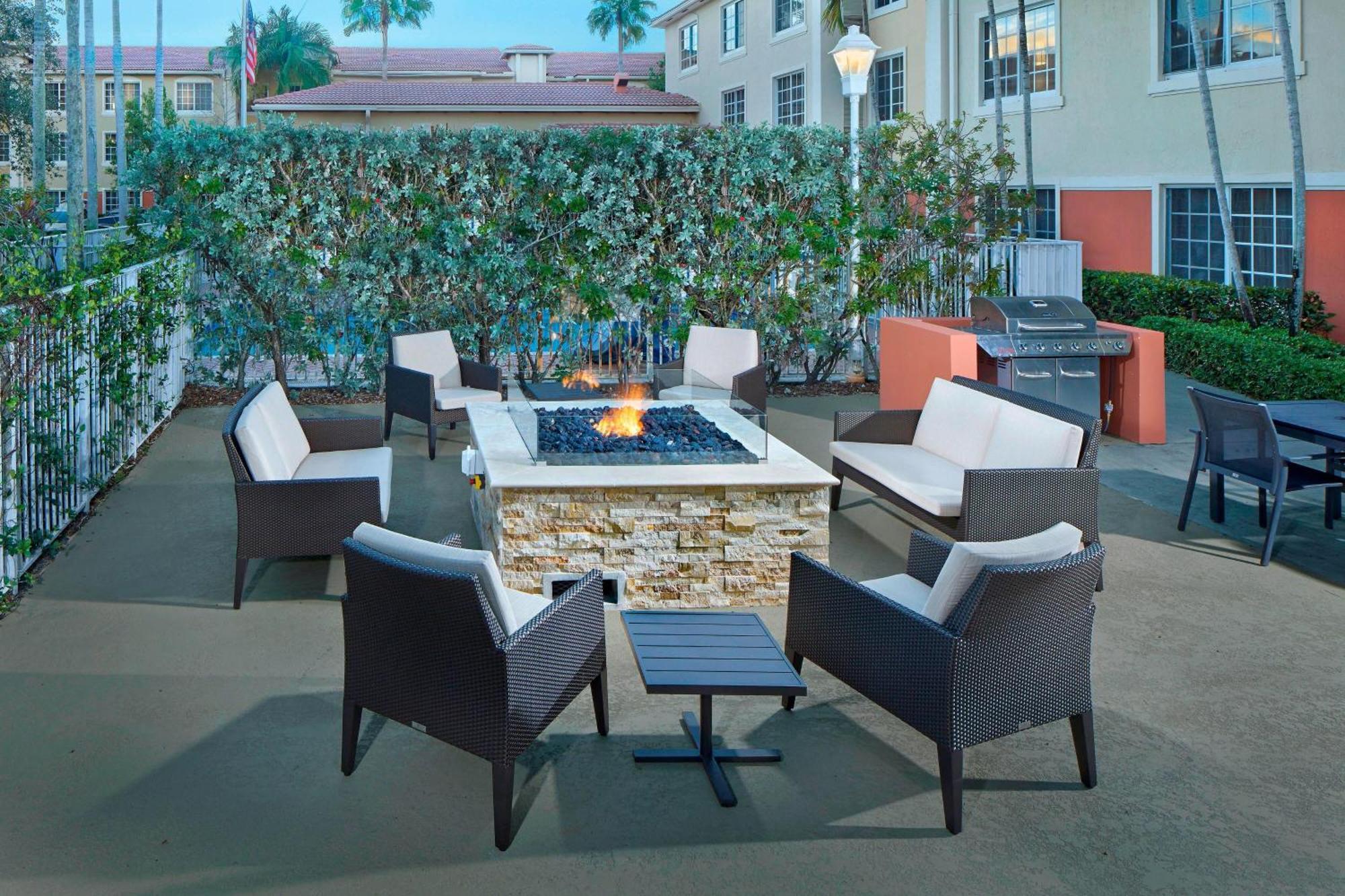 Residence Inn By Marriott Fort Lauderdale Weston Exterior photo