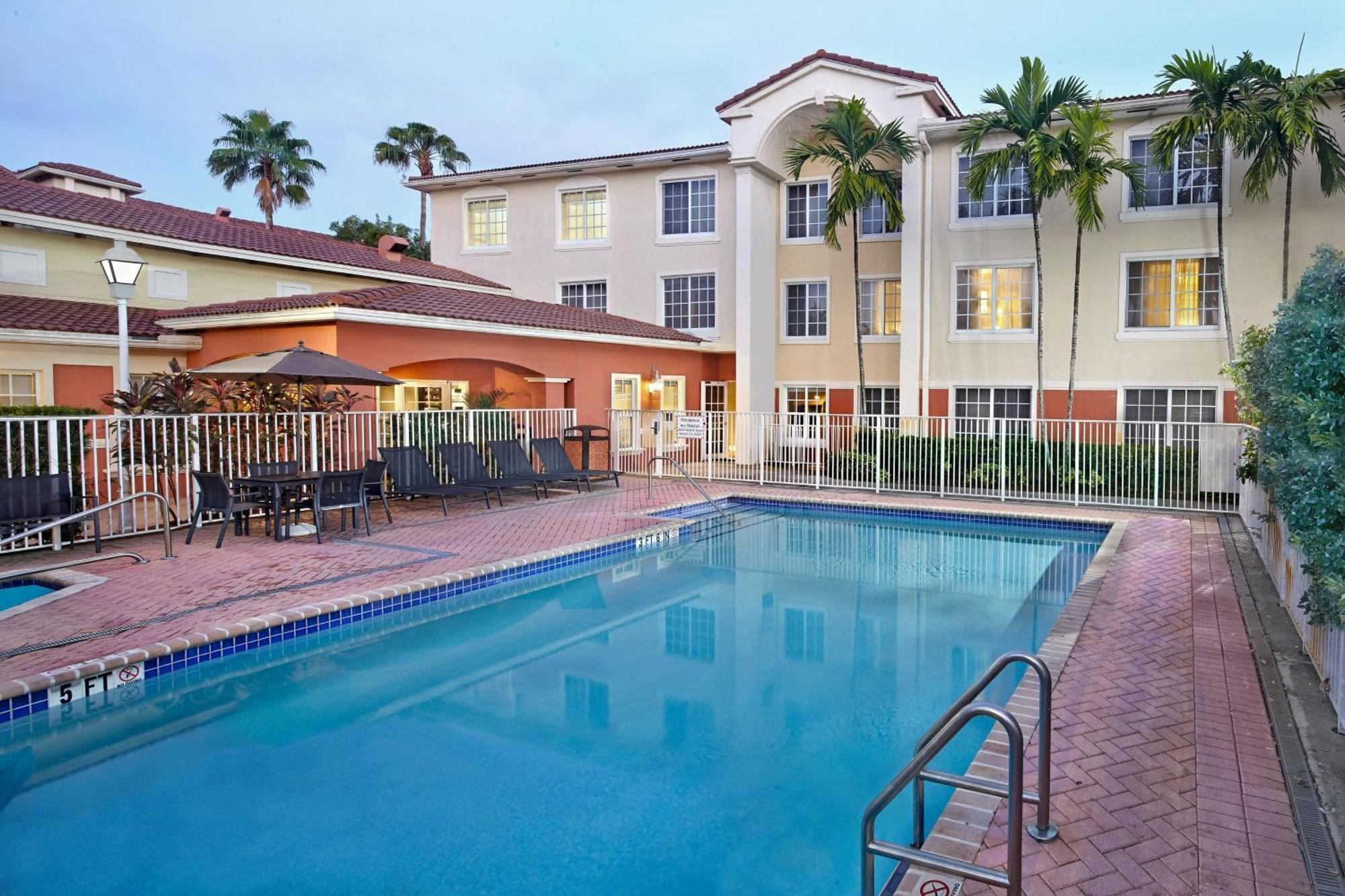 Residence Inn By Marriott Fort Lauderdale Weston Exterior photo